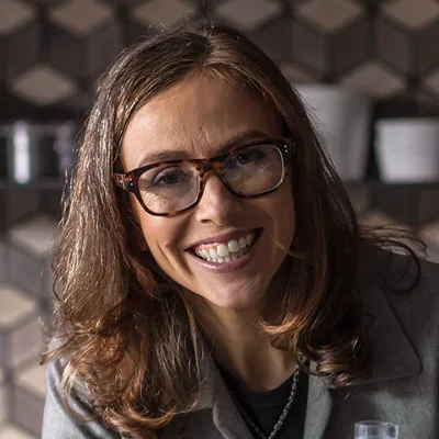 Dr. Cate Shanahan